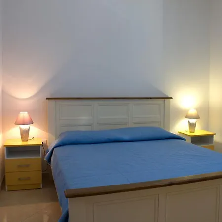 מלון דירות Case Ad Oriente-residence Luna טורה דל'אורסו